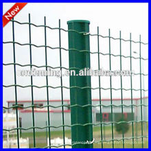 Decorative artificial Euro fence popular in Canada